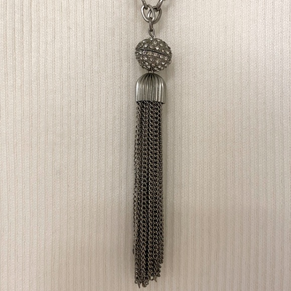 Silver plated Tassel Necklace - Picture 3 of 4
